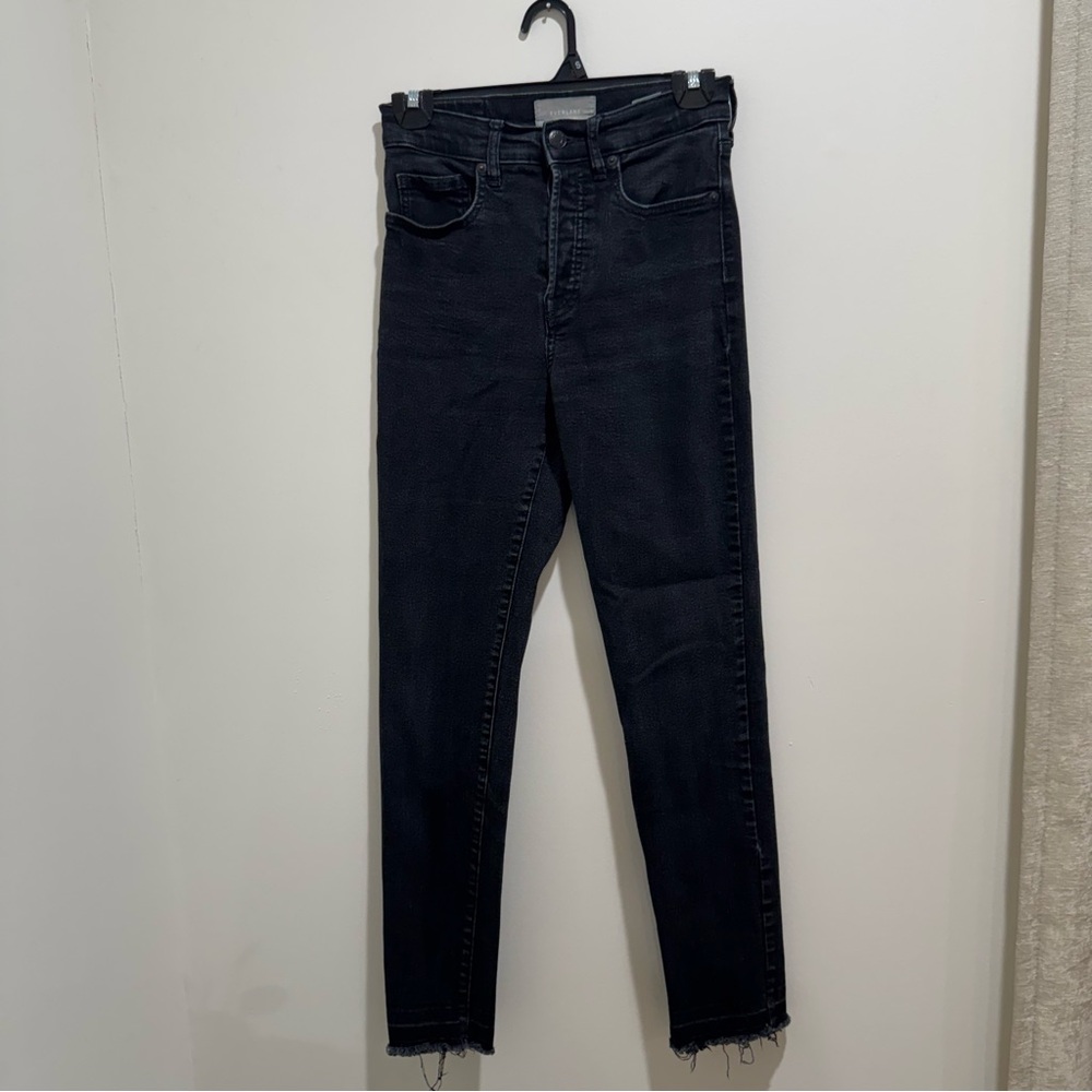 Everlane The Cigarette Jean‎ Black High Rise Raw Hem Size 27